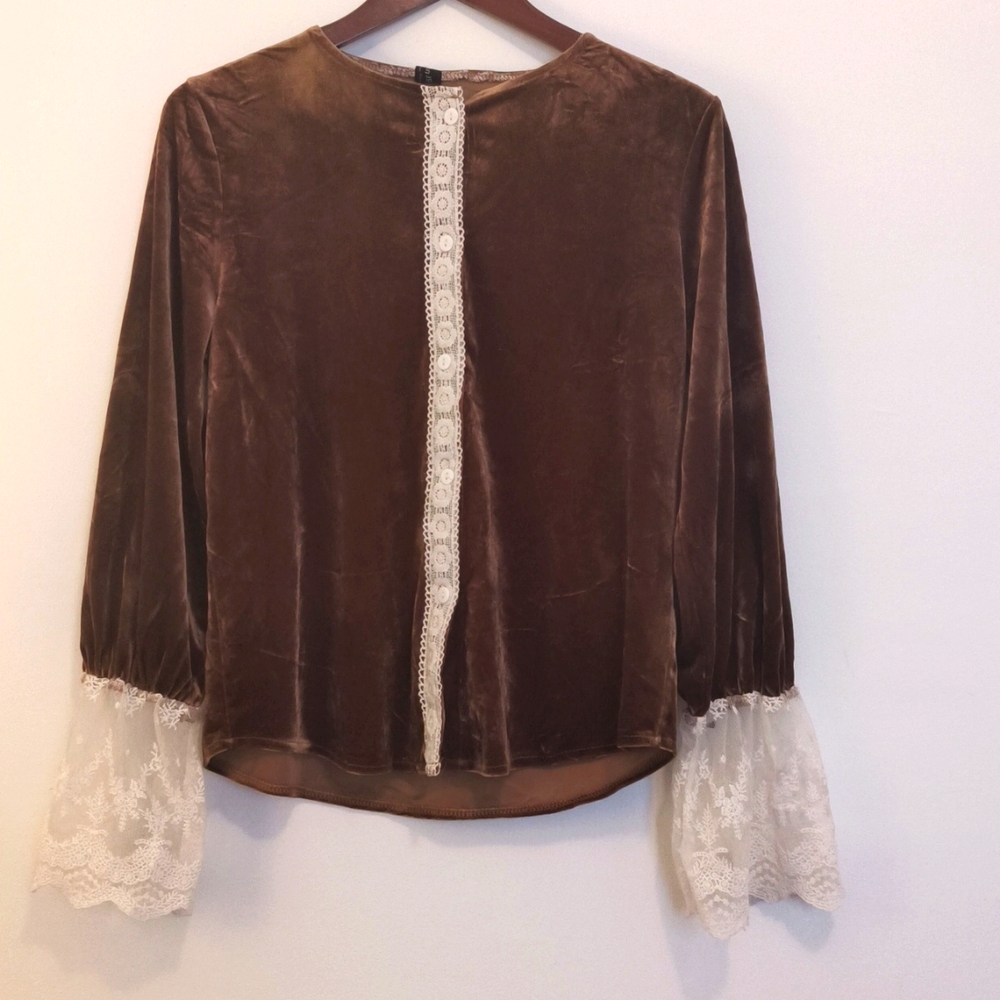 Velvet Top